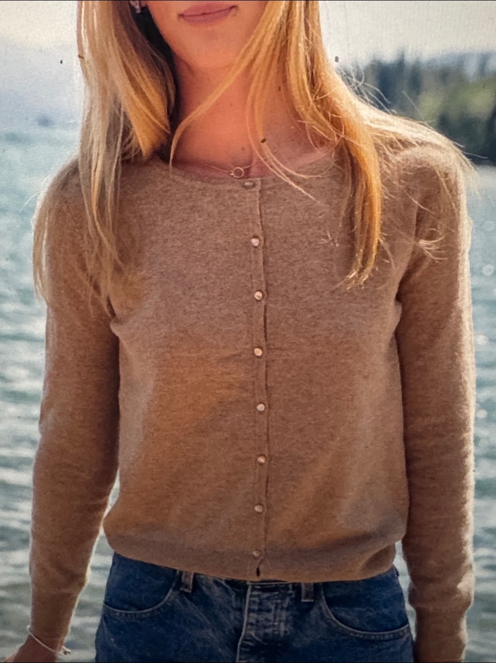 Creamy tan cashmere cardigan sz M 100% cashmere